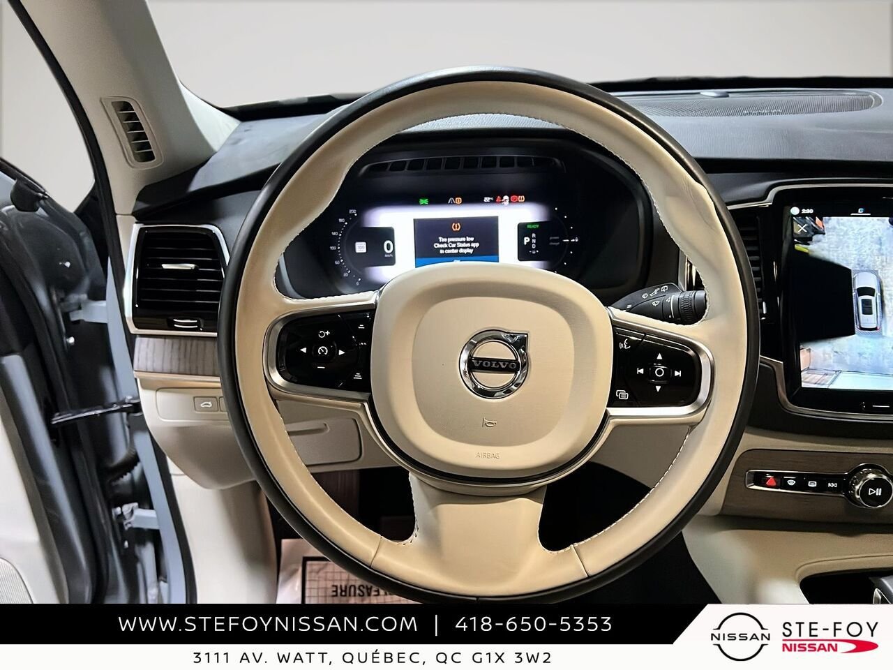 Volvo XC90 Recharge PLUS BRIGHT THEME PHEV 2024 Gris Ste-Foy - photo #11