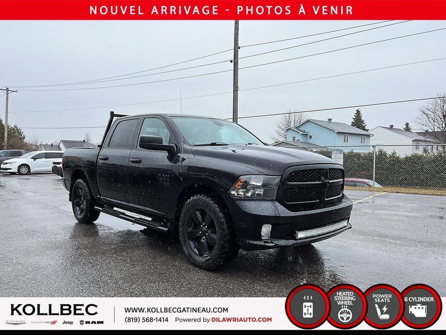 RAM 1500 CLASSIC ***CLEAN CARFAX*** 2023 Noir