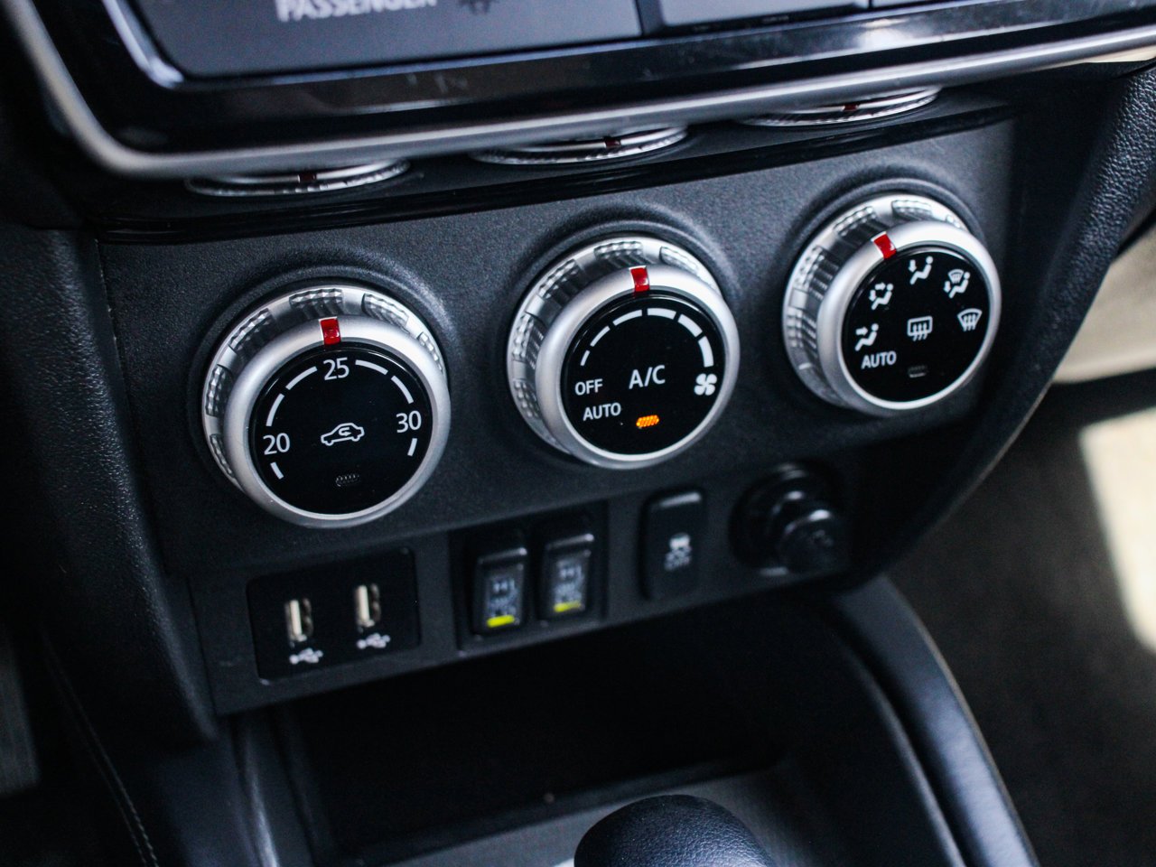 2024 Mitsubishi RVR ES AWC Red Sherwood Park - photo #22