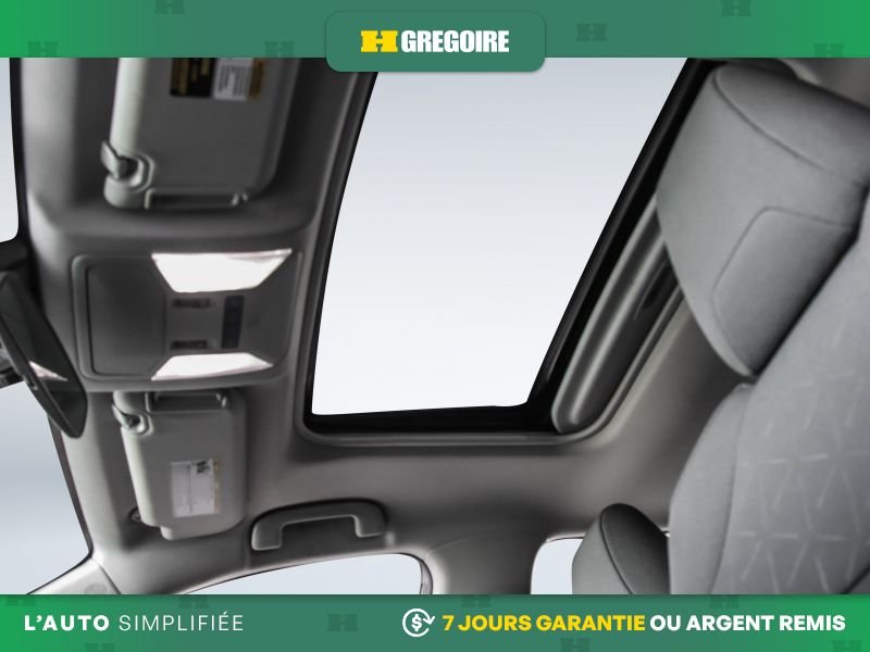 2022 Toyota Rav 4 Black Saint-Eustache - photo #11