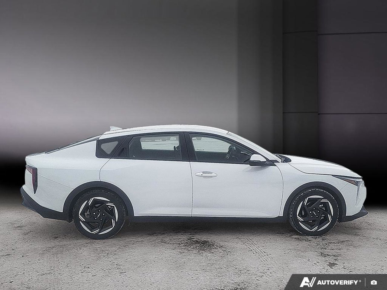 Kia K4 3KPFU4DE2SE049917 2025 Blanc Mirabel - photo #5