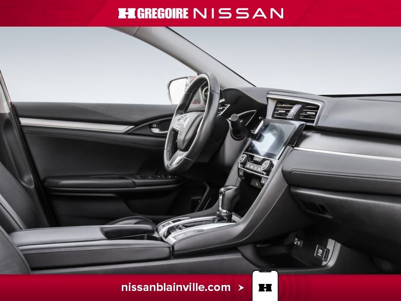 2018 Honda Civic Red Blainville - photo #27