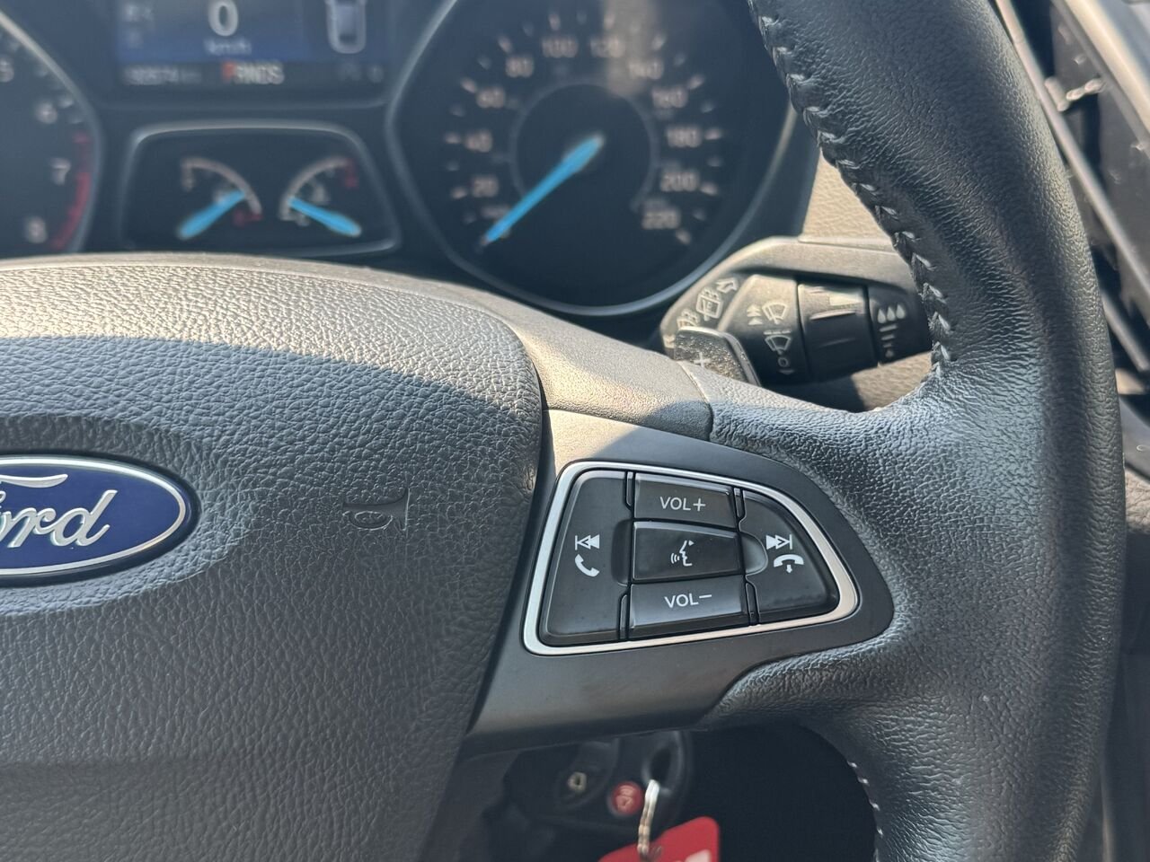 2018 Ford Escape SE AWD Grey Granby - photo #15