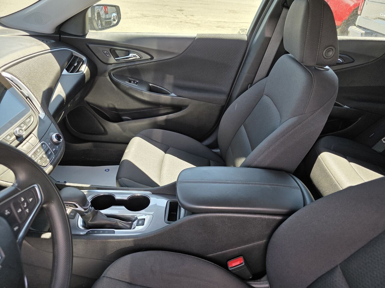 2024 Chevrolet Malibu 1LT Grey Rouyn-Noranda - photo #10