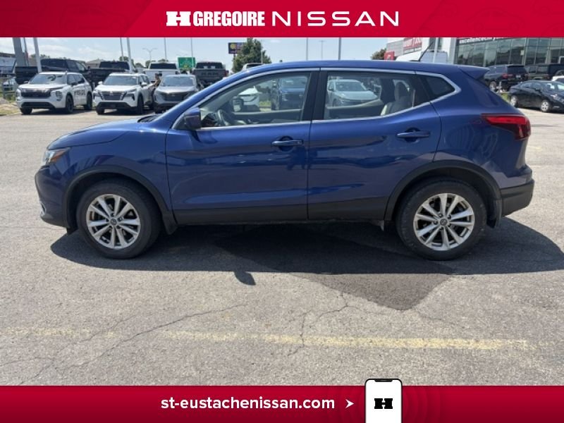 2019 Nissan Qashqai Blue Laval - photo #7