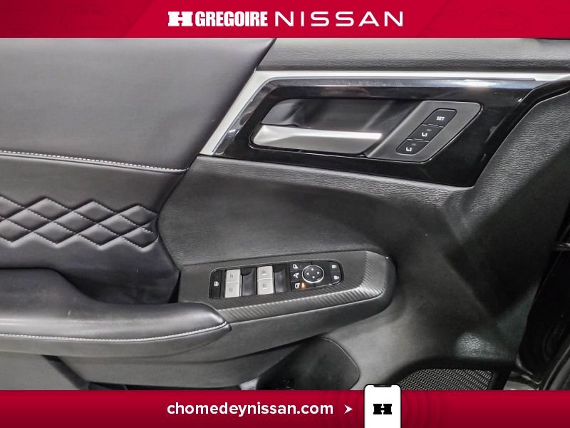 Mitsubishi Outlander CZ6782 | GT PHEV * AWD * Cuir * Toit * Mag * 7 Places 2024 Noir Laval - photo #13