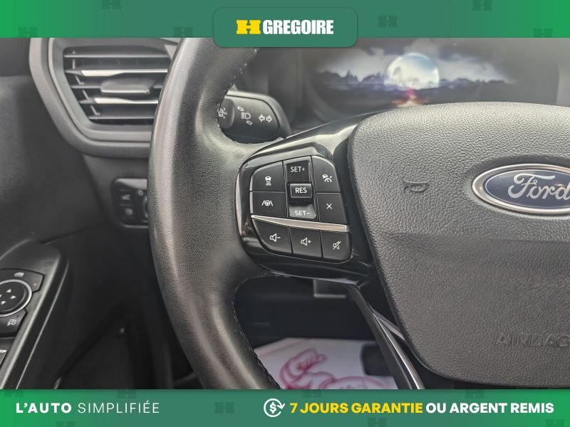 2022 Ford Escape Grey Blainville - photo #13