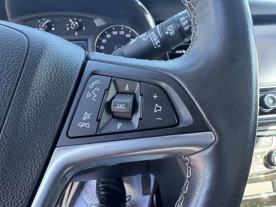 2021 BUICK ENCORE PREFERRED 2021 White