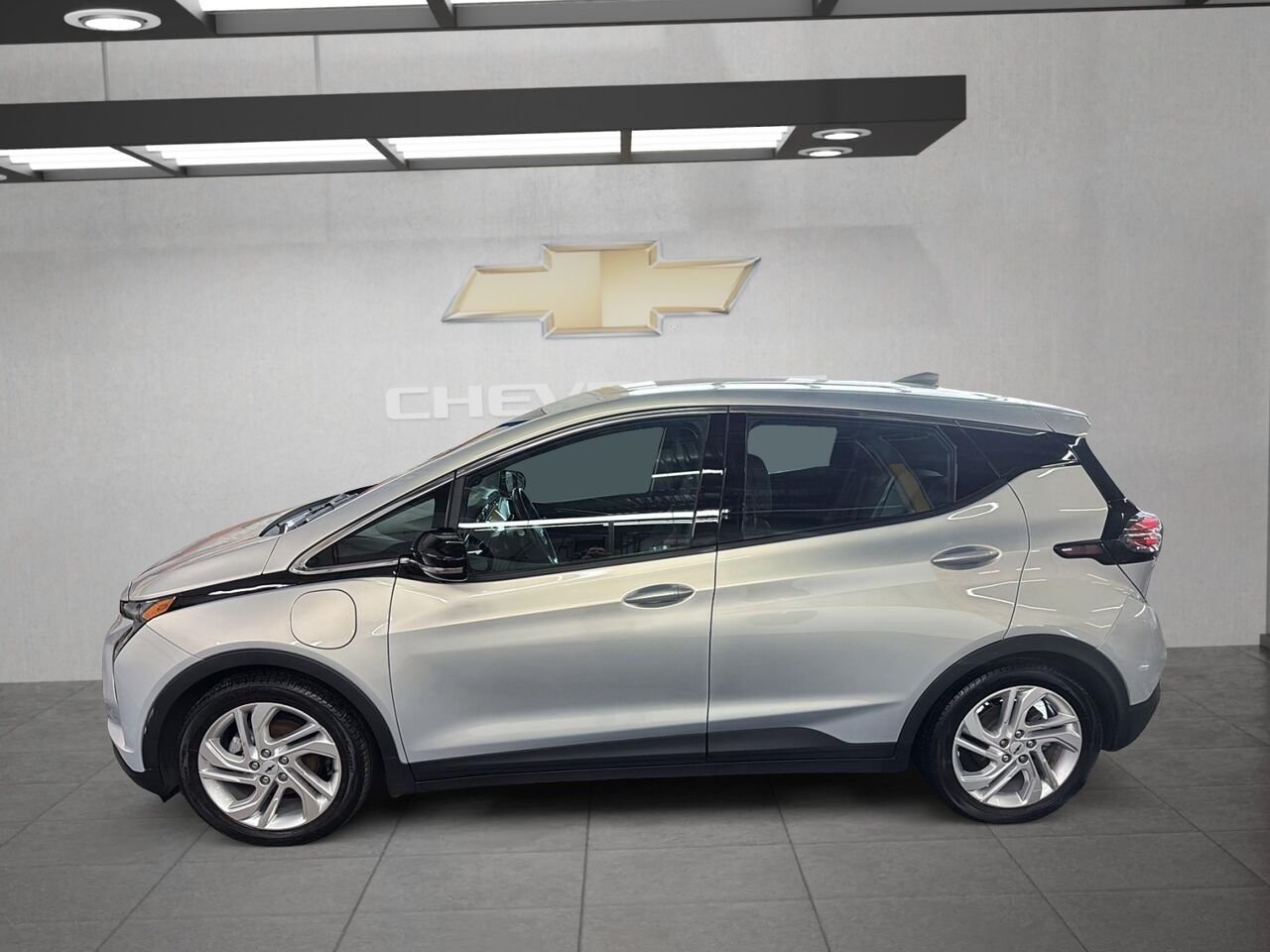 2023 CHEVROLET BOLT EV LT White Saint-Hyacinthe - photo #4