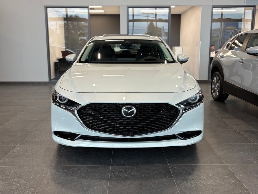 2025 MAZDA Mazda3 2025 Ceramic Metallic