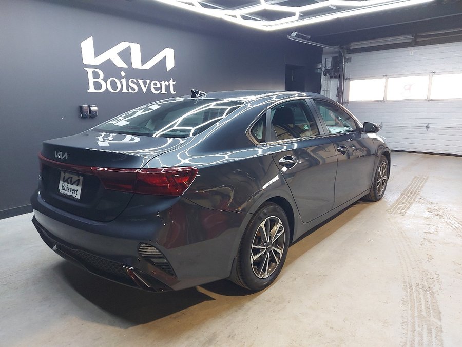 Kia Forte 2022 2022 Gris