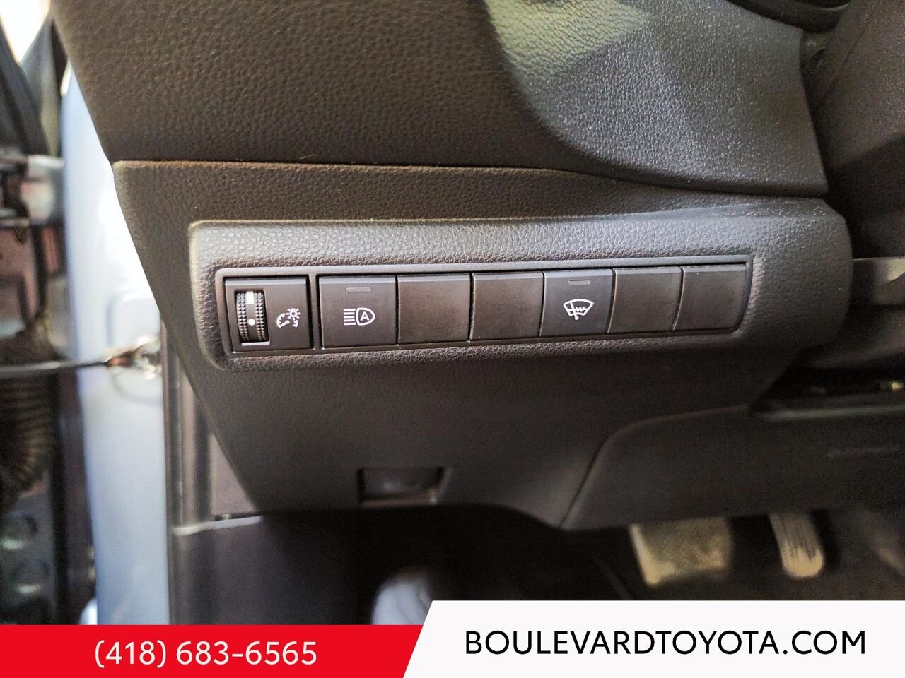 Toyota Corolla 100082A-92 | LE 2022 Argent Québec - photo #10