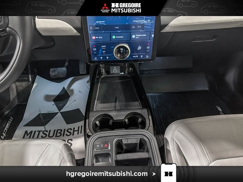 2025 Ford Mustang Mach-E White Blainville - photo #22