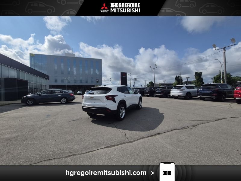 2025 Chevrolet Trax White Laval - photo #10