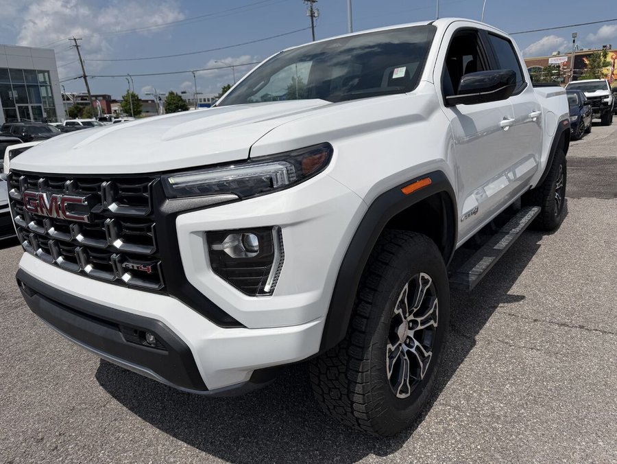 2024 GMC CANYON AT4 2024 White