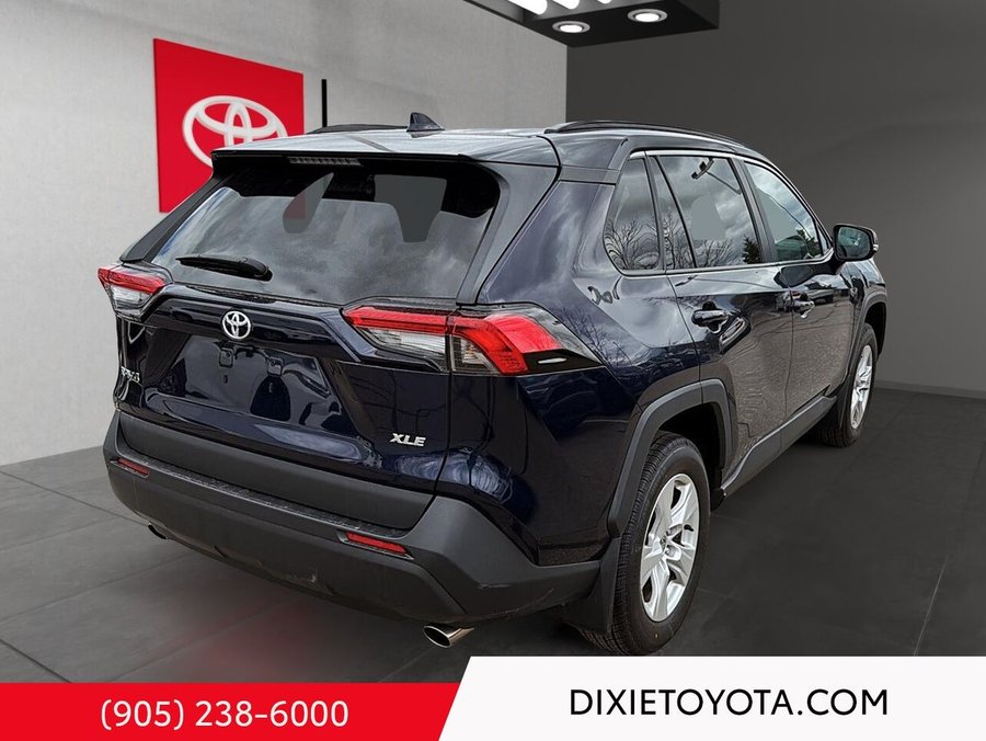 2021 Toyota RAV4 2021 Blue