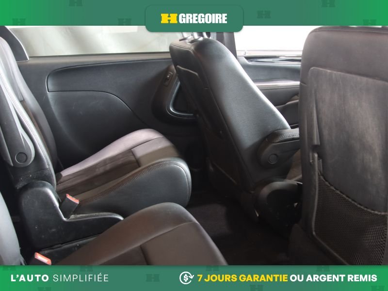 Dodge GR Caravan 821265 | Premium Plus AUTO A/C MAGS CUIR CAM RECUL BLUETOOT 2020 Gris Laval - photo #29