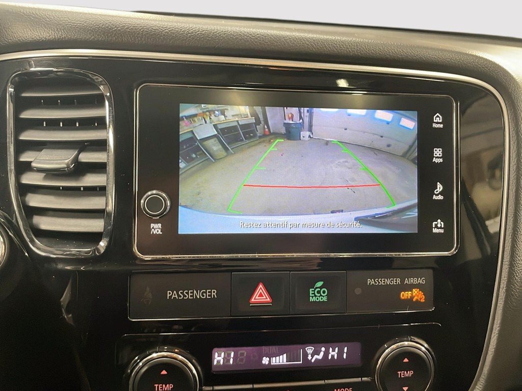Mitsubishi Outlander PHEV 2018 Blanc Amos - photo #18