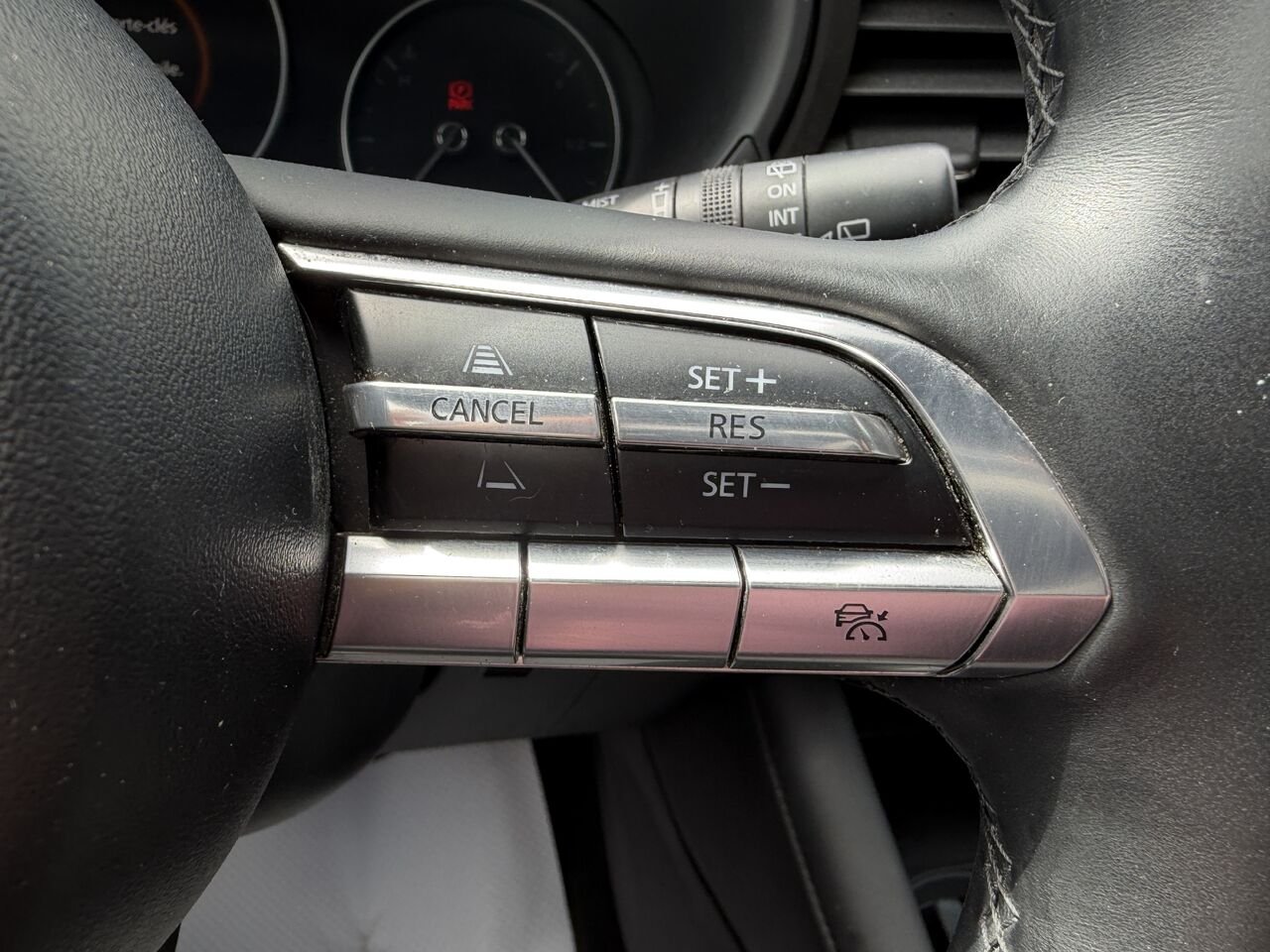 2020 Mazda Mazda3 Sport Red Ste-Marie - photo #13