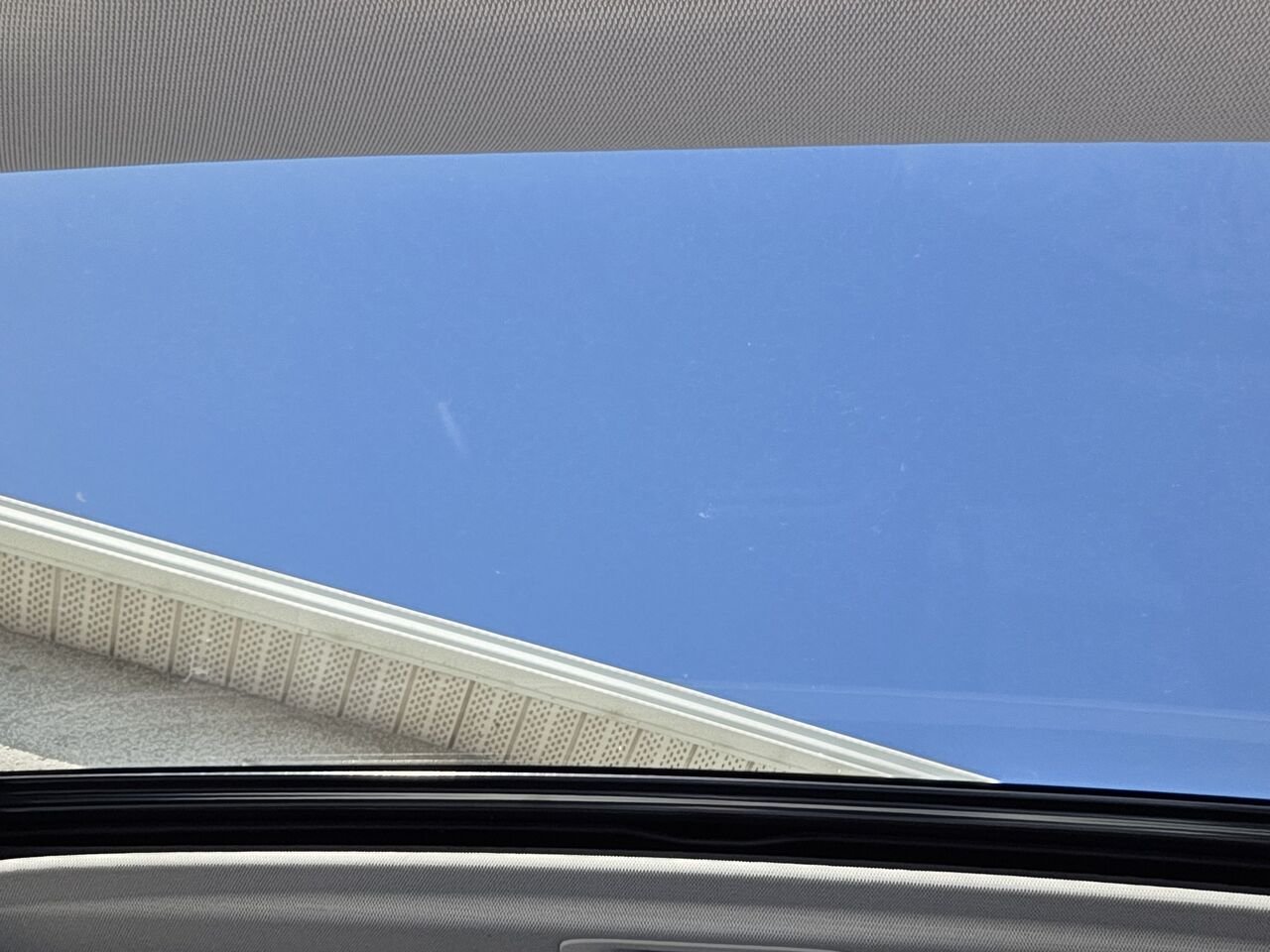 2022 Hyundai Kona White  - photo #16