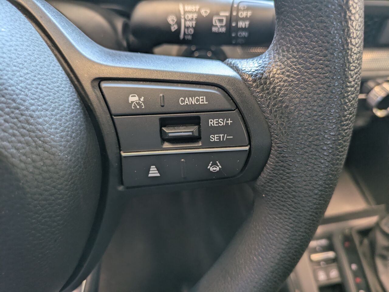 2023 Honda CR-V Grey Gatineau - photo #7