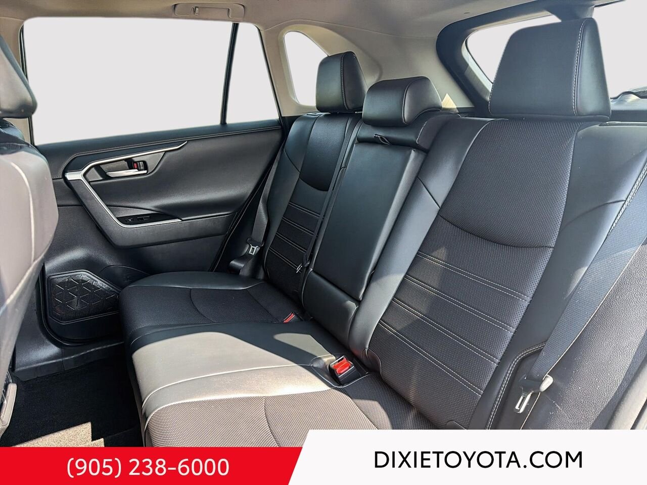 2021 Toyota RAV4 LIMITED AWD / HEATED AND VENTILATED SEATS / MOONROOF / LEATHER SURFACE / ALLOY WHEELS / CARPLAY AND ANDROID AUTO Grey Mississauga - photo #21