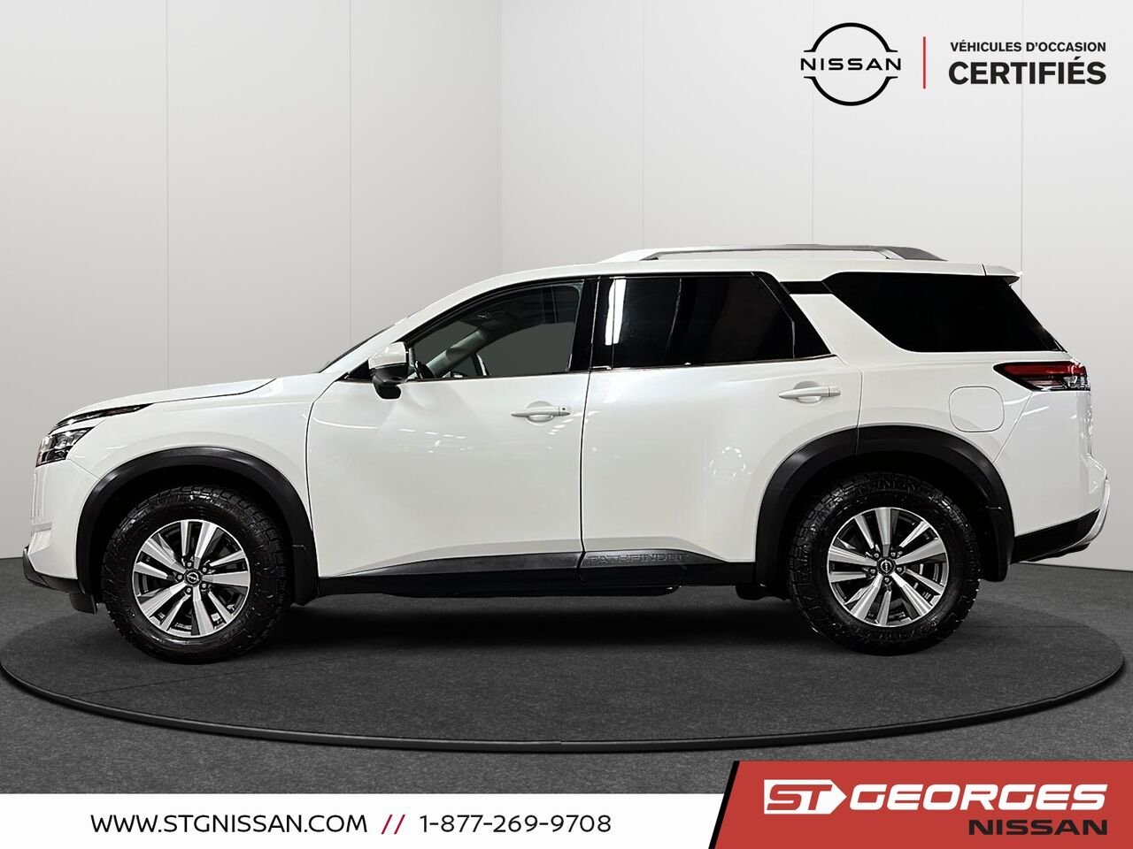 Nissan Pathfinder 2023 Blanc Saint-Georges - photo #4