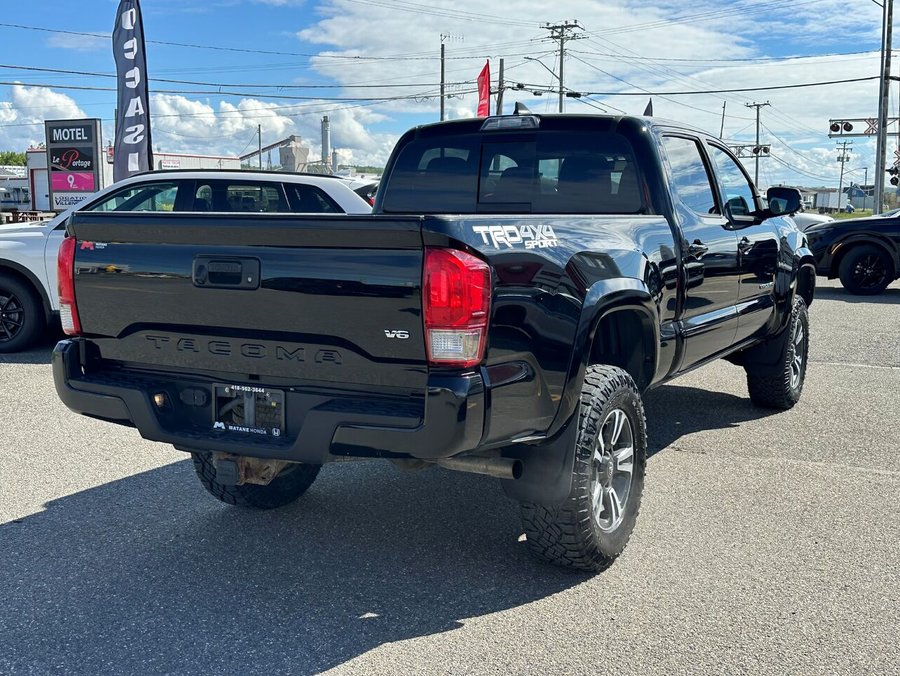Toyota TACOMA DBL CAB SR5/TRD 2017 2017 Noir
