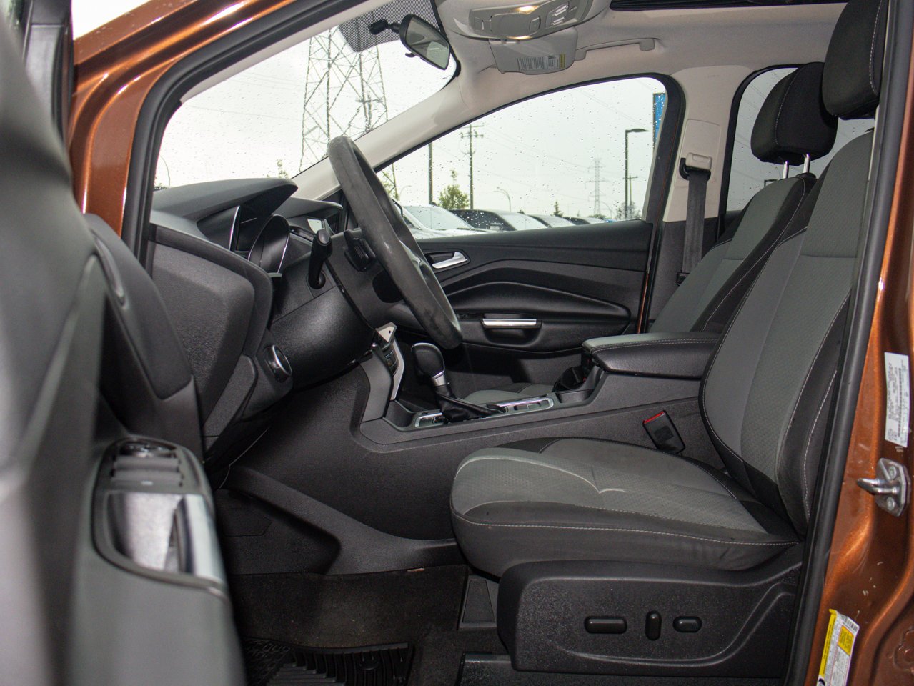 2017 Ford Escape FWD 4dr SE Beige Sherwood Park - photo #17