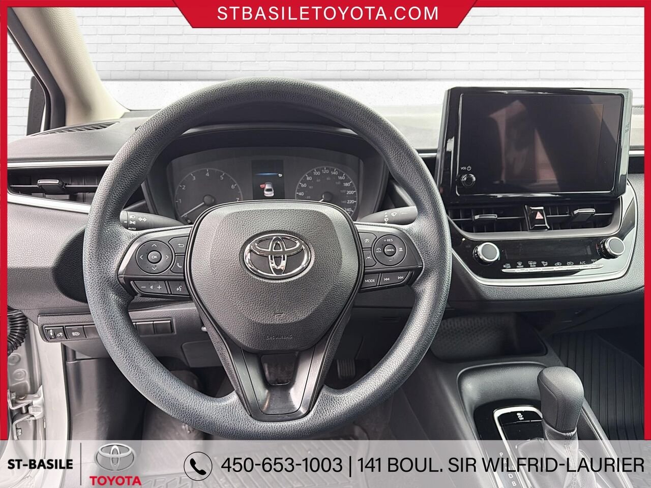 2023 Toyota COROLLA Classic Silver Metallic Saint-Basile-le-Grand - photo #12