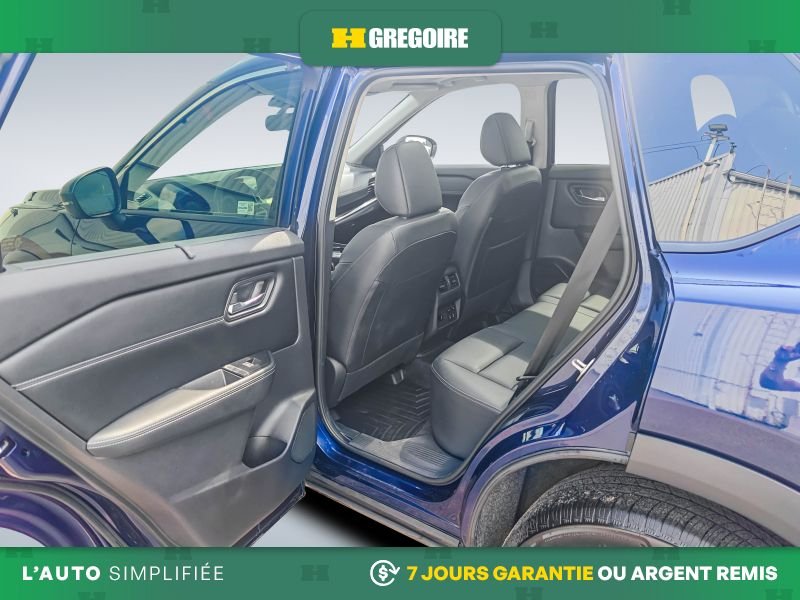 2025 Nissan Rogue Blue Saint-Eustache - photo #21