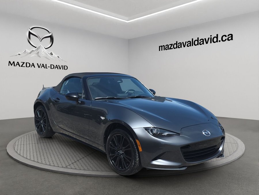 Mazda MX-5 GS BM, NAVIGATION, CAMÉRA DE RECUL, DÉCAPOTABLE 2024 Gris