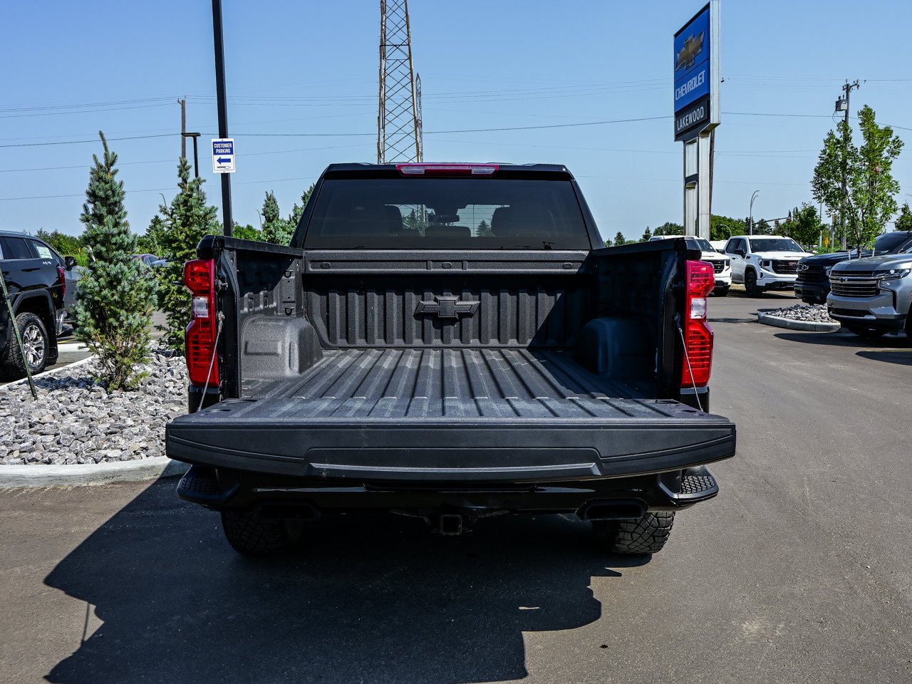 2024 Chevrolet Silverado 1500 4WD Crew Cab 147 Custom Trail Boss Black Sherwood Park - photo #24