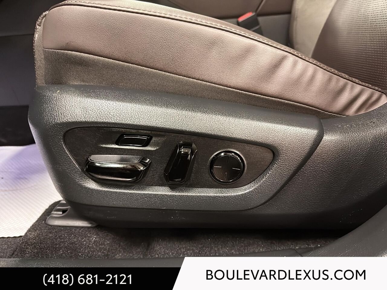 LEXUS RX 601173 2025 Noir Québec - photo #9