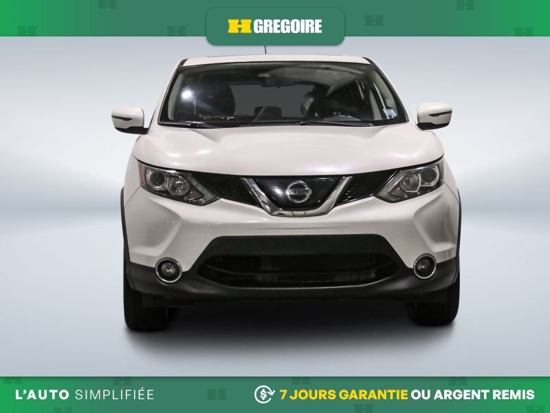 Nissan Qashqai 2019 Blanc Laval - photo #1