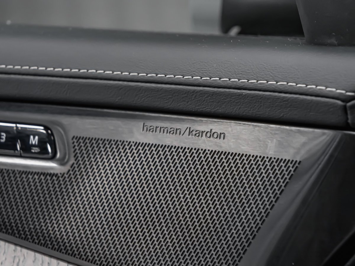 2026 Volvo XC90 B6 ULTRA BRIGHT HARMAN KARDON AFFICH. TÊTE HAUTE Grey Montreal - photo #9