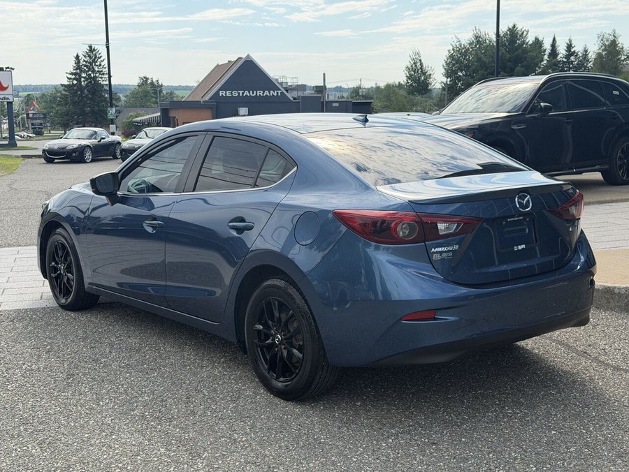 2017 Mazda Mazda3 2017 Blue