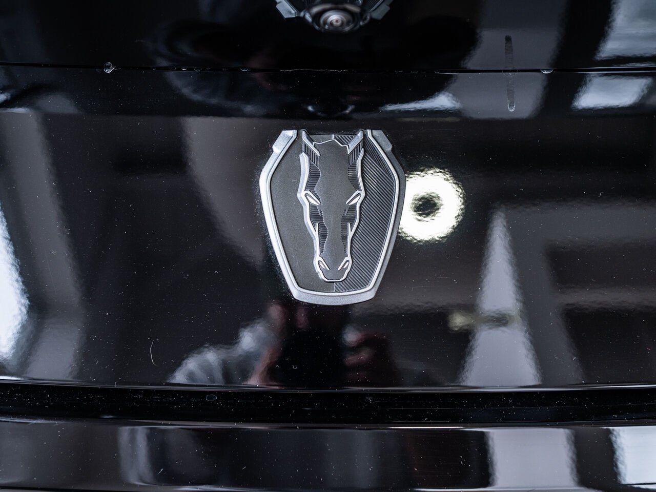 2026 Ford Mustang Shadow Black Sainte-Julienne - photo #4