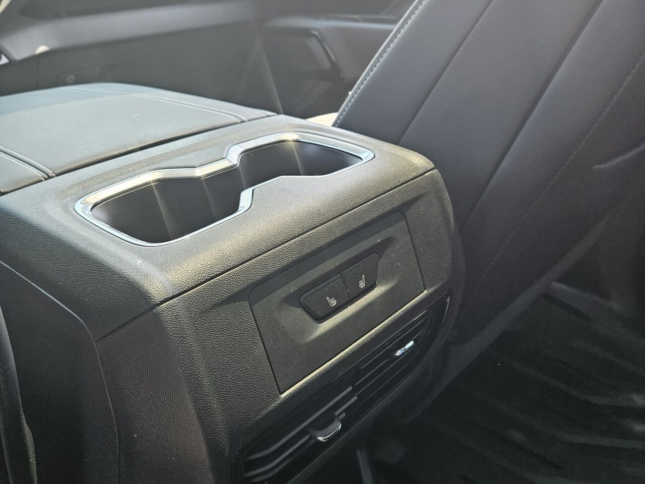 Chevrolet Silverado EV LT cabine multiplace 4RMe à autonomie maximale 2026 Noir Thetford Mines - photo #11