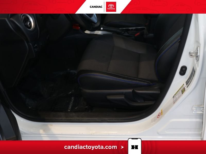 Toyota Corolla 2017 Blanc Saint-Eustache - photo #16