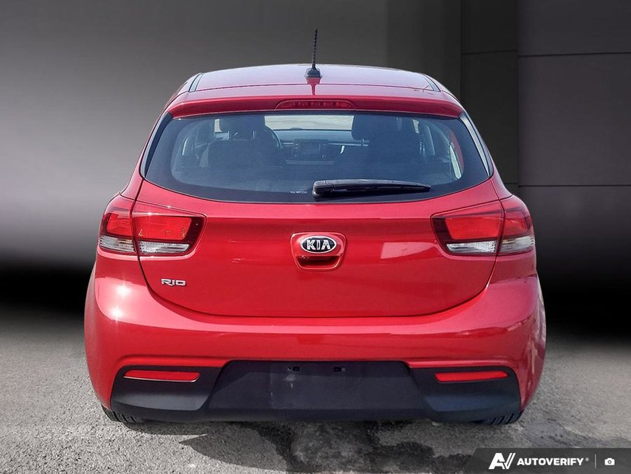 2019 Kia Rio 5-door 2019 Red