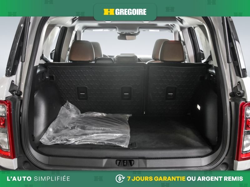 Ford Bronco PA820450 | Badlands 4x4 2022 Blanc Laval - photo #27