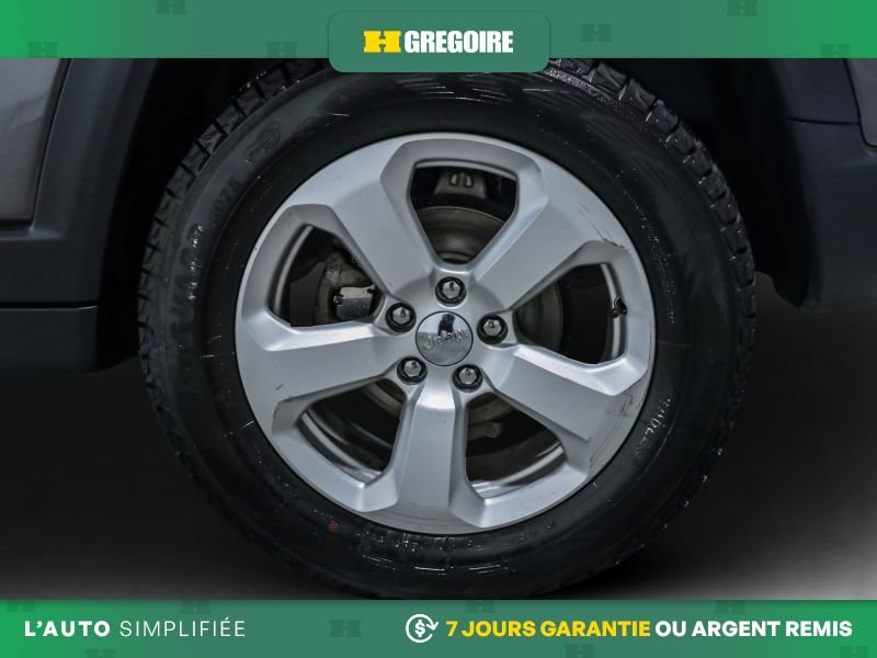 Jeep Compass 722507 | North 4x4 AUTO AC GR ELEC MAGS CAM RECULE BLUETOO 2019 Gris Laval - photo #27