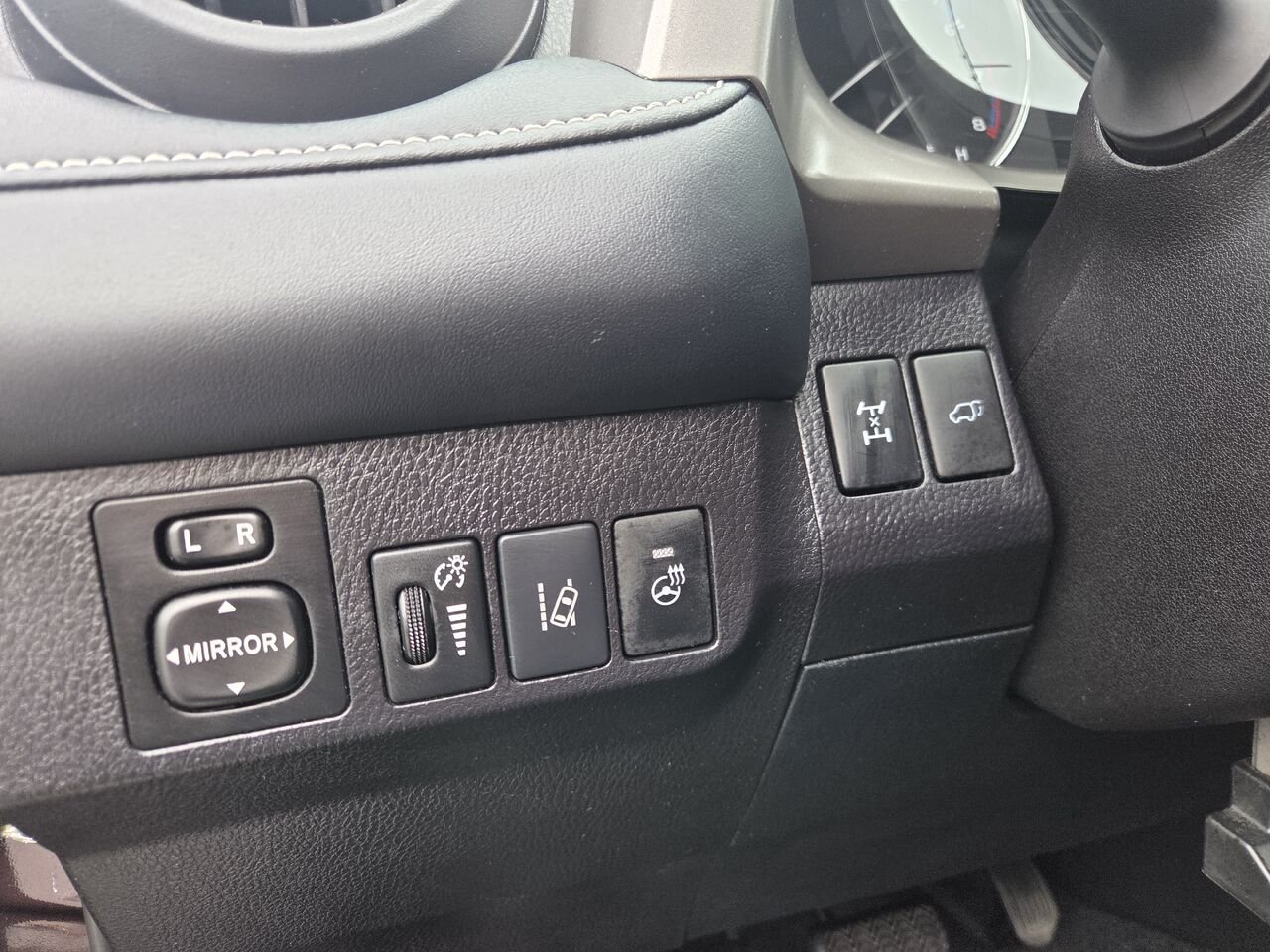 Toyota RAV4 XLE TI 2018 Cassis métallisé Lac-Etchemin - photo #13