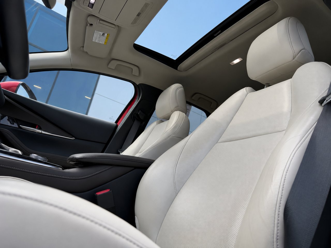 2020 Mazda CX-30 GT Red Châteauguay - photo #6