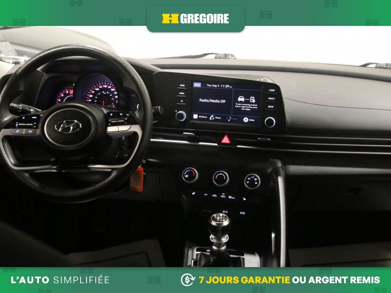 2022 Hyundai Elantra White Blainville - photo #17