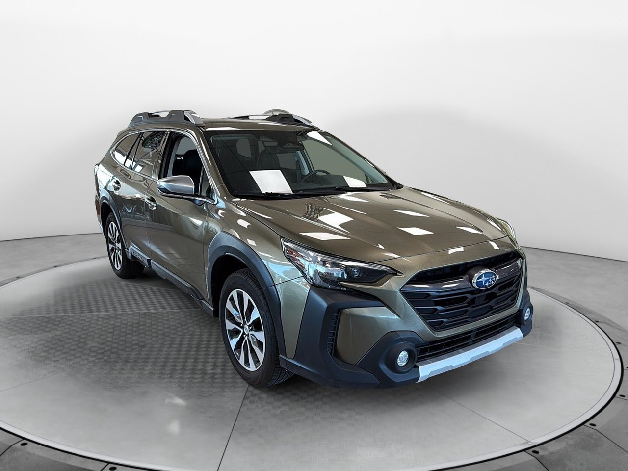 Subaru Outback Premier XT 2024 Vert Baie-Comeau - photo #1