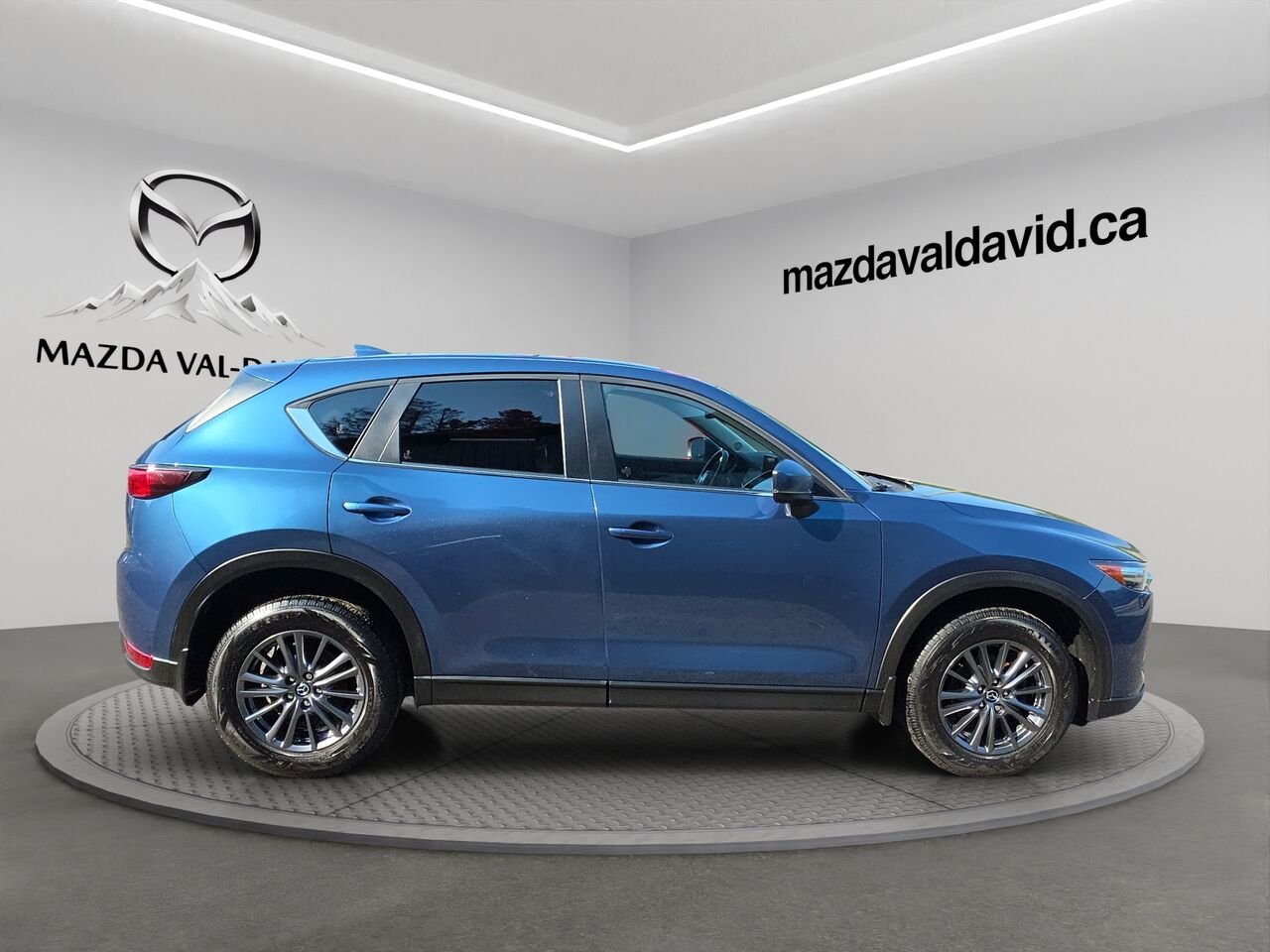 2021 Mazda CX-5 GS TI BA, bluetooth, Volant chauffant, commande audio au volant Blue Val-David - photo #3