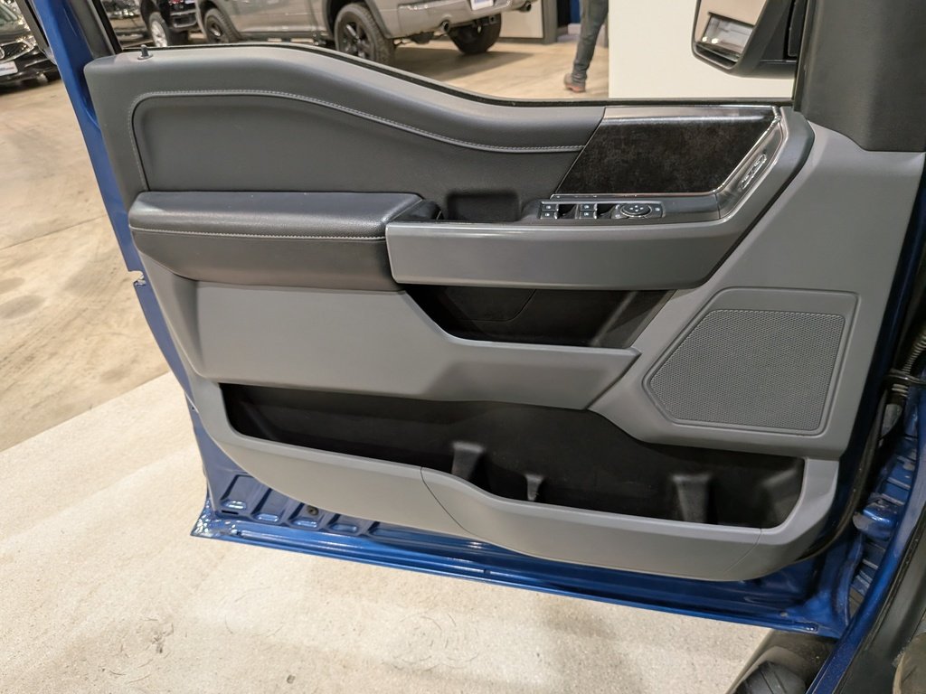 Ford F-150 2023 Bleu Val-David - photo #32