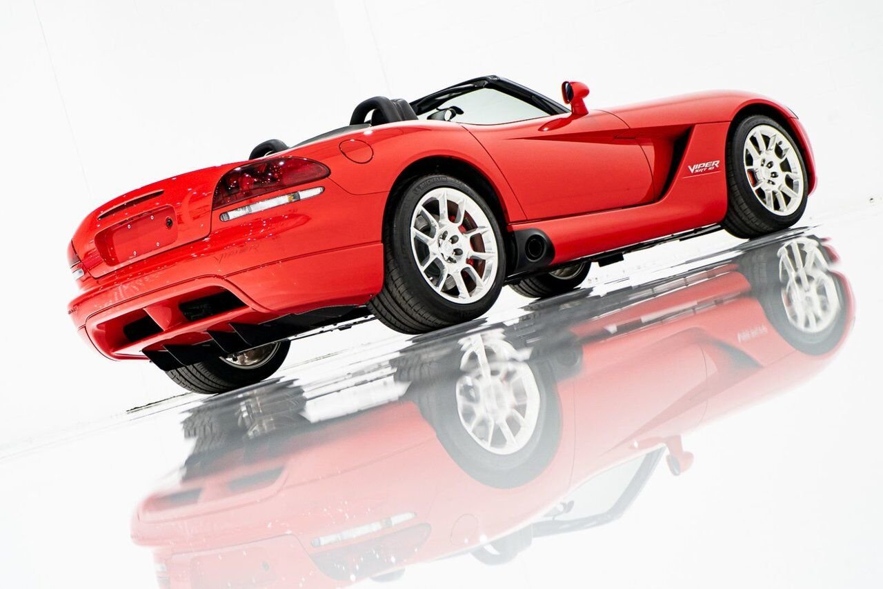Dodge Viper Clean Title With Only 2,063 km (1,282 Miles) From New 2008 Rouge Montréal - photo #37